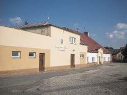 Stavění a kácení máje, Moravskoslezská výstava drobného zvířectva, Slavnosti