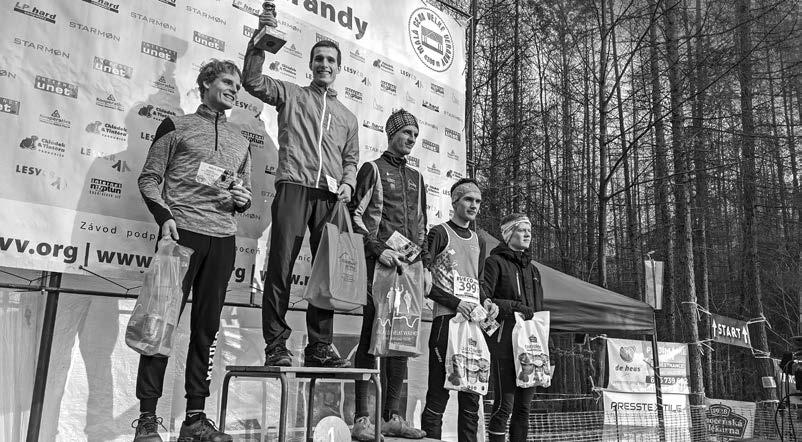 sport 27. ročník Malé ceny Velké Verandy Obvyklí podezřelí V neděli 1. prosince 2019 se stejně jako minulých 26 prvních prosincových nedělí konala v lese u Chocně Malá cena Velká Verandy.