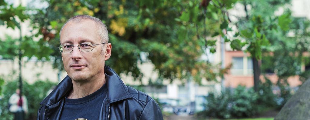 ÚVODNÍ SLOVO DĚKANA Výroční zpráva nabízí kromě předepsané formy prezentace také prostor pro reflexi a zhodnocení našich výsledků v uplynulém roce.