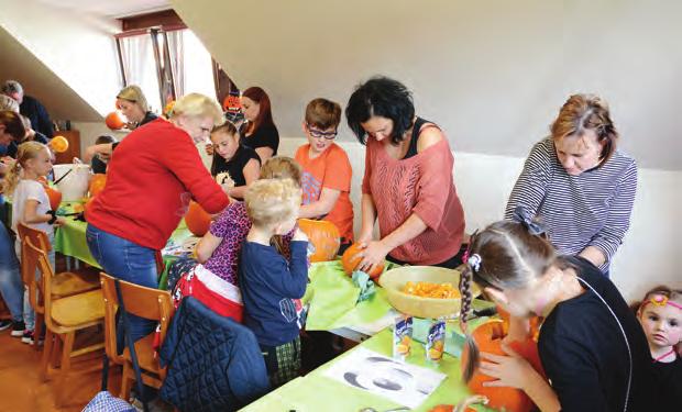 Andrey Sněhotové, kde si děti tvořily podzimníčky, výrobky z kaštanů, listí a papíru.