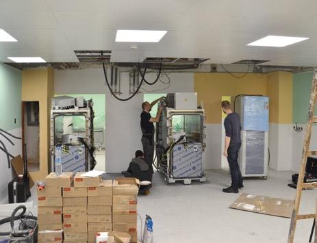 Stavební a investiční akce 2018 modernizace prostor vodoléčby na rehabilitaci a vybudováni prostor pro ergoterapii revitalizace sesterny a zázemí na chirurgii B1 stavební práce na centrální