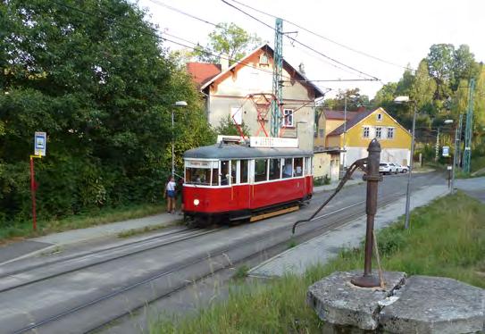 Proč název Boveraclub? Protože první motorový vůz, do kterého členové investovali nejen svůj čas a zručnost, byla tramvaj GTM4, přezdívaná Bovera (podle výrobce elektrické výzbroje Brown Boveri).