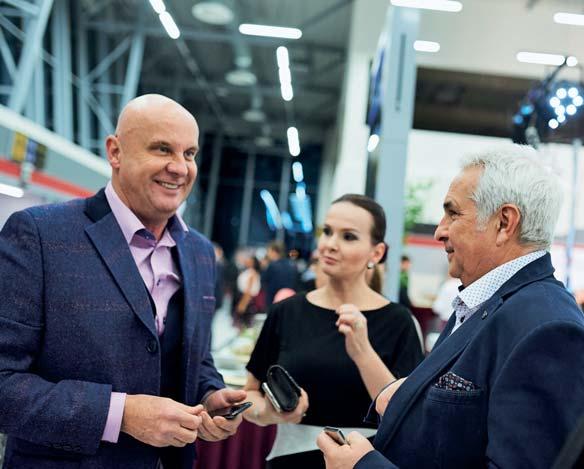 Vladimír Dlouhý, Eva Frindtová, František Turek (LOG-IN CZ),