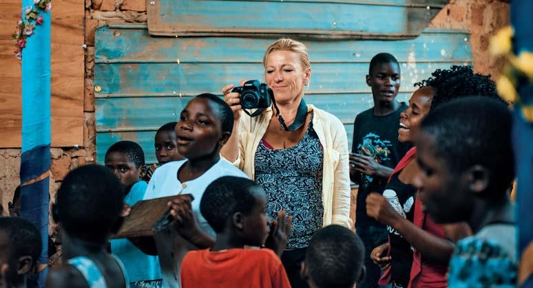 Postavili jsme tři domy pro třicet dětí, koupili pozemek na hospodaření, máme několik domácích zvířat, stavíme novou kuchyň, sprchy, sociální zařízení. Všechny děti chodí do školy.
