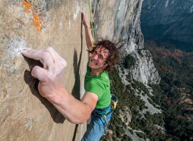 BE LEADERS Na Yosemitské stěně El Capitan stoupají lezci strmě nahoru na kolmé a hladké žulové skále. Vy jste lezli prvních několik dnů úplně bez problémů. Pak přišel čtvrtý den a zádrhel. Proč?