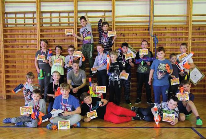 V pěti lednových a únorových víkendech na horách jsme vyzkoušeli lyžování na třech různých sjezdovkách v Orlických horách, a to na Šerlišském mlýně,