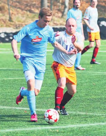 Zpět z hostování v Hejnicích se vrátil Luboš Stýbal a po letech i Martin Tauš, na rok z Bulovky ještě Petr Slavík. Tým se připravoval s A mužstvem třikrát týdně.