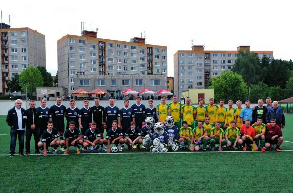 Předposlední Mírová přijela s vyloženě defenzivní taktikou. Ta jí půli vycházela, ale ve druhé se již frýdlantská střelecká mašina rozjela naplno (7:0).
