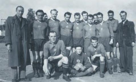 Sportovní dění Roku 1953 byla vyhlášena soutěž o přeborníka kraje mezi okresními výběry. Tato soutěž byla svazem více propagována a prosazována. Měla charakter celoročního zápolení.