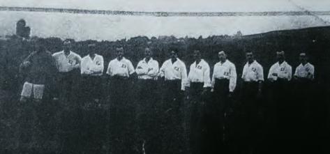 V činnosti byl německý tělocvičný spolek (Deutscher Turnverein), protipól tehdejšího Sokola. Již v roce 1905 existovaly tyto spolky ve všech větších městech a v některých menších obcích.
