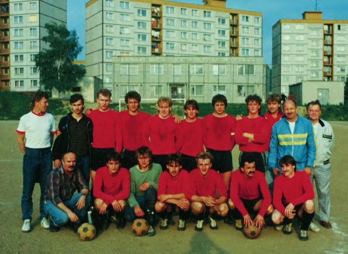 Petr Sirůček nemohl z pracovních důvodů nastupovat, Jiří Krotil byl na vojně, a tak třetím v pořadí se stal Jiří Kašík, který nastoupil k pěti úvodním zápasům. Nováček od počátku ukazoval svoji sílu.