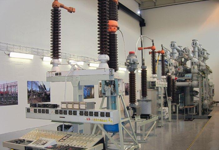 opravdové perly. Patří mezi ně mincovní elektroměr (r. v.