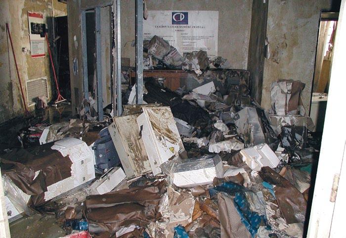 V. kapitola: 2001 2005 Pracoviště v přízemí budovy sp