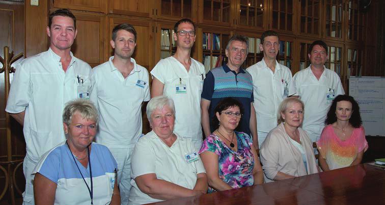 Vedení kliniky a sekretariát Zleva nahoře: doc. MUDr. R. Hudeček, Ph.D., prim. MUDr. V.