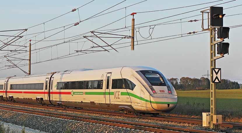 Emise co 2 v německu na osobu a kilometr (2019) 1 g* 32 g 139 g 201 g * včetně jízd po nelektrifikovaných tratích (<2 %) gramů skleníkových plynů, pak u vnitrozemské lodní dopravy je to 32 gramů, a u