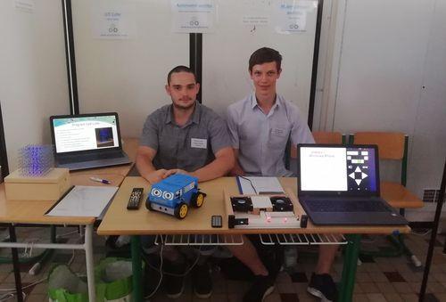 13. ročník konference Stretech 2019, 5.6.2019 Článek ze školního webu Pavel s Vojtou na ČVUT, 10.6.2019, autor Renáta Kondělková Co je Stretech?