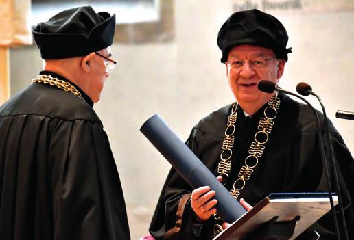 aktuálně Profesor Wolfgang Wahlster čestným doktorem Čestný titul Doctor honoris causa byl 21.