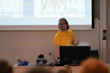 V těchto projektech se zabývá, jak rád cituje z vnitřního mzdového předpisu, činnostmi s nespecifikovanými vstupy, způsobem řešení a výstupy s dopadem na další činnosti.