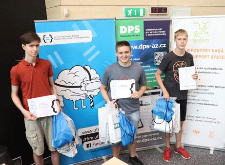 Ten mimo jiné zmínil srovnatelnost tohoto vícedenního programátorského snažení s podobou některých zkoušek z technik programování, kdy je student také vystaven nutnosti za krátký časový úsek