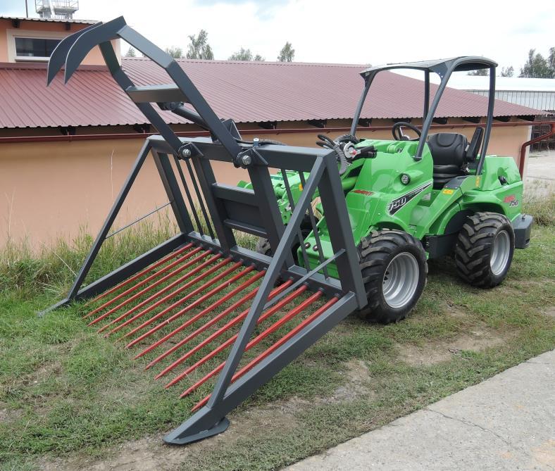 200 cm Celková šířka 220 cm Hmotnost 290 kg Počet disků 5 Počet