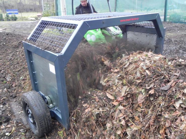 82 Překopávač kompostu řada AVP Překopávač kompostu AVP je robustní stroj, který rozšiřuje možnosti využití nakladačů Avant v oblasti zpracování bioodpadu na menších kompostárnách a deponiích.