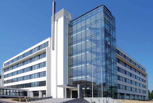 TÉMA 12 13 NAJDI SVŮJ SKRYTÝ POTENCIÁL S K+ TALENTOVÝM PROGRAMEM Na začátku zimního semestru jsme v Kariérním centru VŠB-TUO rozjeli pilotní projekt s názvem k+ talentový program, který cílí na