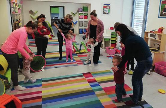 Jejich starší kamarádky kadetky a juniorky v ten samý večer vystoupily se svou choreografií na plese ve Vamberku.