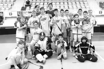 Pavel Nos, DDM Duchcov LOVCI DUCHCOV PŘIVEZLI STŘÍBRO A BRONZ O pololetních prázdninách pořádal Dům dětí a mládeže v Teplicích Pololetní florbalový turnaj pro kategorie Elévové a Mladší žáci.