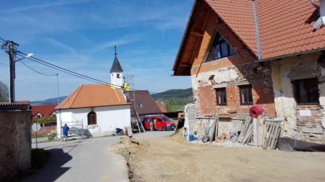 17 má nové střechy Obr. 30 Novostavba Pechků čp. 67 v Těšovicích V Bělči Petr Kučera postavil v Bělči čp.