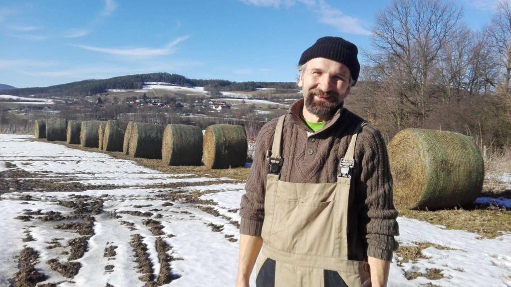 Aby stromky, pěstované v ekologickém režimu, dokázaly odolat letnímu žáru a suchu, rozvedl k nim v roce 2018 závlahu. K napájení závlahy společnost E.O.N.