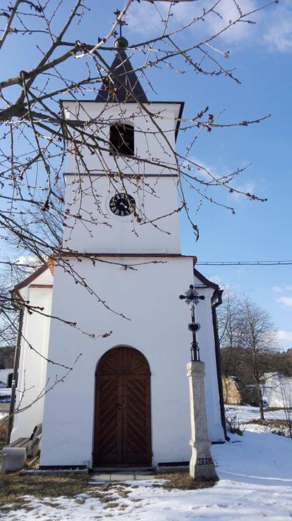 Většina křížků je v dobrém stavu a udržovaná starostlivou péčí občanů.