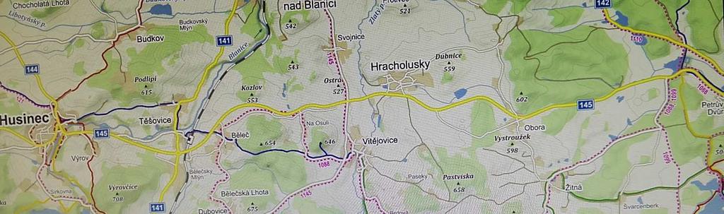 NAŠE VESNICE NA MAPÁCH Turistické trasy Vzhledem k tomu, že obec Těšovice leží na řece Blanici, zhruba 2,5 km východně od Husince a 5,5 km severovýchodně od Prachatic, jsou naše vesnice součástí tras