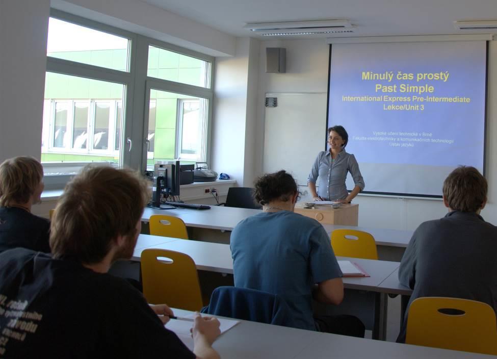 Výuka cizích jazyků a odborné technické angličtiny je nedílnou součástí studijních programů FEKT Nejdůležitější výsledky za r.