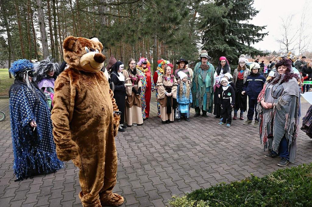 FOTO - VOJKOVICKÝ MASOPUST 15. 2.