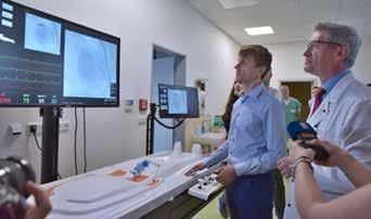 První operace ušního implantátu BONEBRIDGE u dítěte v České republice Klinika dětské otorinolaryngologie FN Brno a LF MU je jediné pracoviště v České republice, které provádí operaci ušního