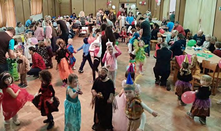 Dětský karneval Dětský karneval se konal v soboru 15. února. Čenkovské ženy a Obec Čenkov se postaraly o bohatý program a dobré občerstvení nejen pro děti.