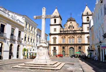 bílým pískem, posezení nad caipirinhou (nápoj z cukrové třtiny) 4. 5. den přelet do vnitrozemí do hl. města Brasília - architektura od O.