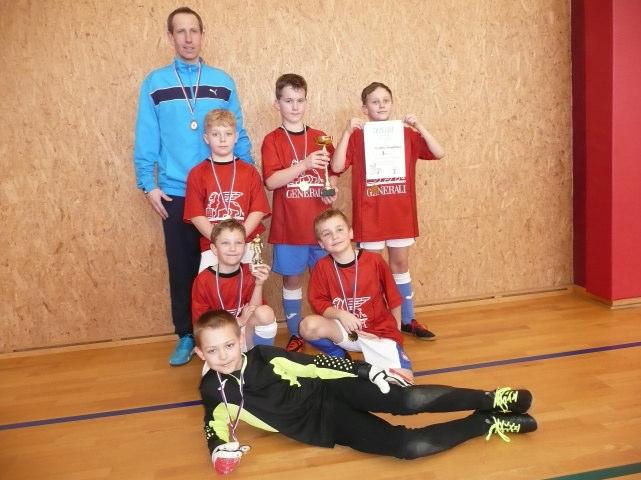 O dalším vývoji vás budeme pravidelně informovat na stránkách www.sokolsilherovice.cz. Ještě před uzavřením hřišť však proběhly tyto turnaje: V sobotu 15. 2.