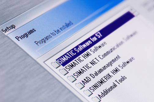 1 Software Media and Logistics Software Update Service Overview Software Update Service for SIMATIC PCS 7 Siemens offers a cost-effective Software Update Service (SUS) for international SIMATIC PCS 7