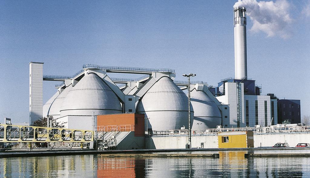 More flexibility in process automation In process plants, the process control system is the starting point for optimal value added: All procedures and processes can be operated, monitored and