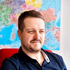 ŠMÍDL & NIKA LOGISTICS techni Moderní technologie Technika v dopravě: telematika Petr Koblížek, vedoucí oddělení dopravních systémů Technologický pokrok posouvá všechna odvětví ekonomiky stále