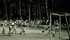 volný čas Národní házená slaví 115 let, v Modřanech 80 let Když v roce 1905 učitel Václav Karas vymyslel hru vrhaná s přenášením, určitě nevěřil, že se tento sport bude hrát v mnoha zemích Evropy.
