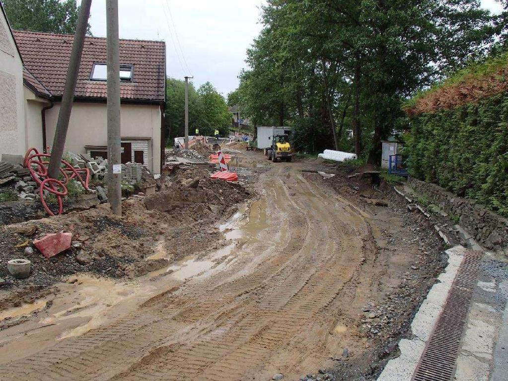 104 Rekonstrukce Újezdské. úhlu nejen sdružení Krajina pro život, zaplňuje mysl všech občanů této části naší obce.