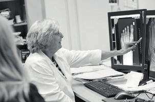 II. Klinická část Klinické oddělení prim. MUDr. Heřman Mann str. 12 Ošetřovatelství a kvalita zdravotní péče Mgr. Eva Karpíšková, MBA str.