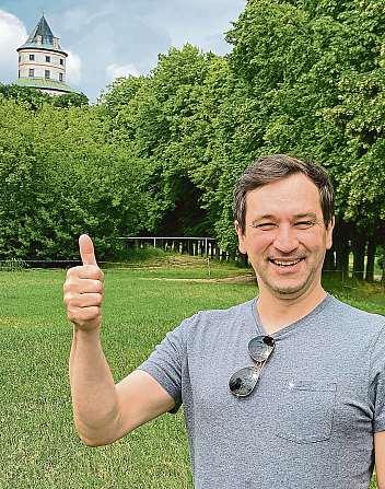 5plus2 TÉMA VERONIKA STREJCOVÁ ČR Neokoukané výhledy do panenské přírody, památky, kde se netlačí davy turistů a plnění jednoho originálního úkolu za druhým.