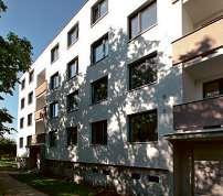 sbazénem vcentru Brna www.efihotel.cz +420 515 555 500, rezervace@efihotel.cz Apartmánový efi Palace Hotel v Brně je od 25. 5. 2020 opět otevřen.