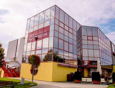 peníze. Toto opatření se týká i celostátních portálů Ticketportal, Ticketstream, Ticketmaster a Ticket Art po dohodě s organizátory jednotlivých akcí.