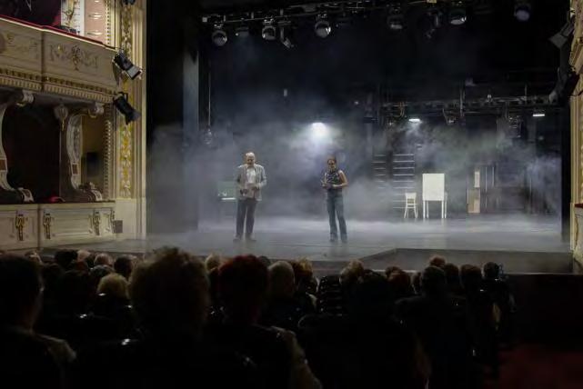 Petr Nebřenský TOBY: Vojtech Koubek, Petr Nebřenský PEACHUMOVÁ: Kamila Srubková POLLY: Tereza Bartošová LUCY: Sabina Muchová DIANA: Ivana Lebedová PIXLOVÁ: Hana Vaňková DOLLY: Kristýna Lišková BETTY: