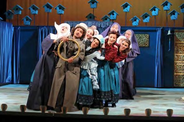 Mamzelle Nitouche Florimond Hervé, Henri Meilhac a Arthur Millaud Režie: Dominik Beneš Dirigent: Josef Štefan Scéna: David Janošek Kostýmy: Zuzana Přidalová Dramaturgie: Jana Andělová Pletichová