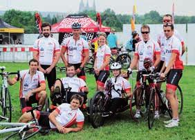 týmů zdravých a handicapovaných cyklistů Opel handy cyklo maraton 2014.